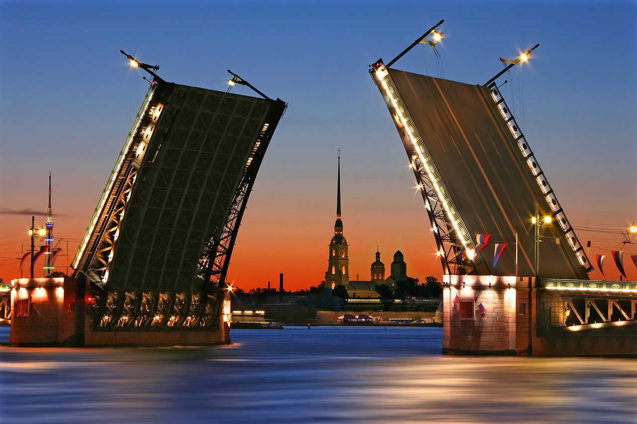 eкскурзия до москва и санкт Петербург 2020